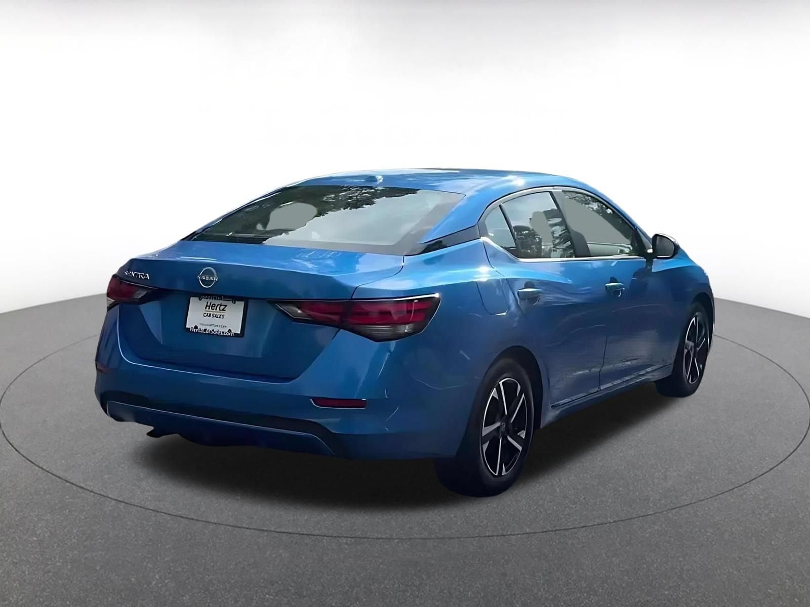 Thumbnail: 2025 Nissan Sentra - 14