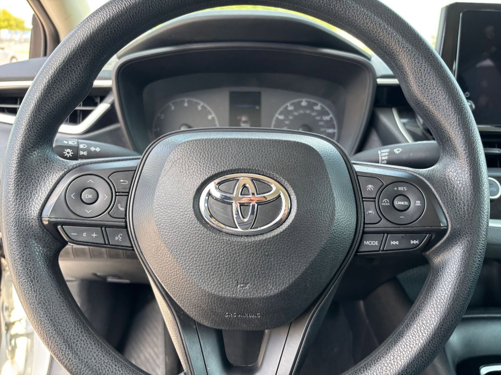 Thumbnail: 2024 Toyota Corolla - 25