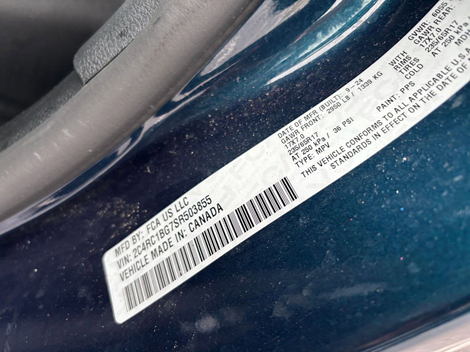 Thumbnail: 2025 Chrysler Pacifica - 32