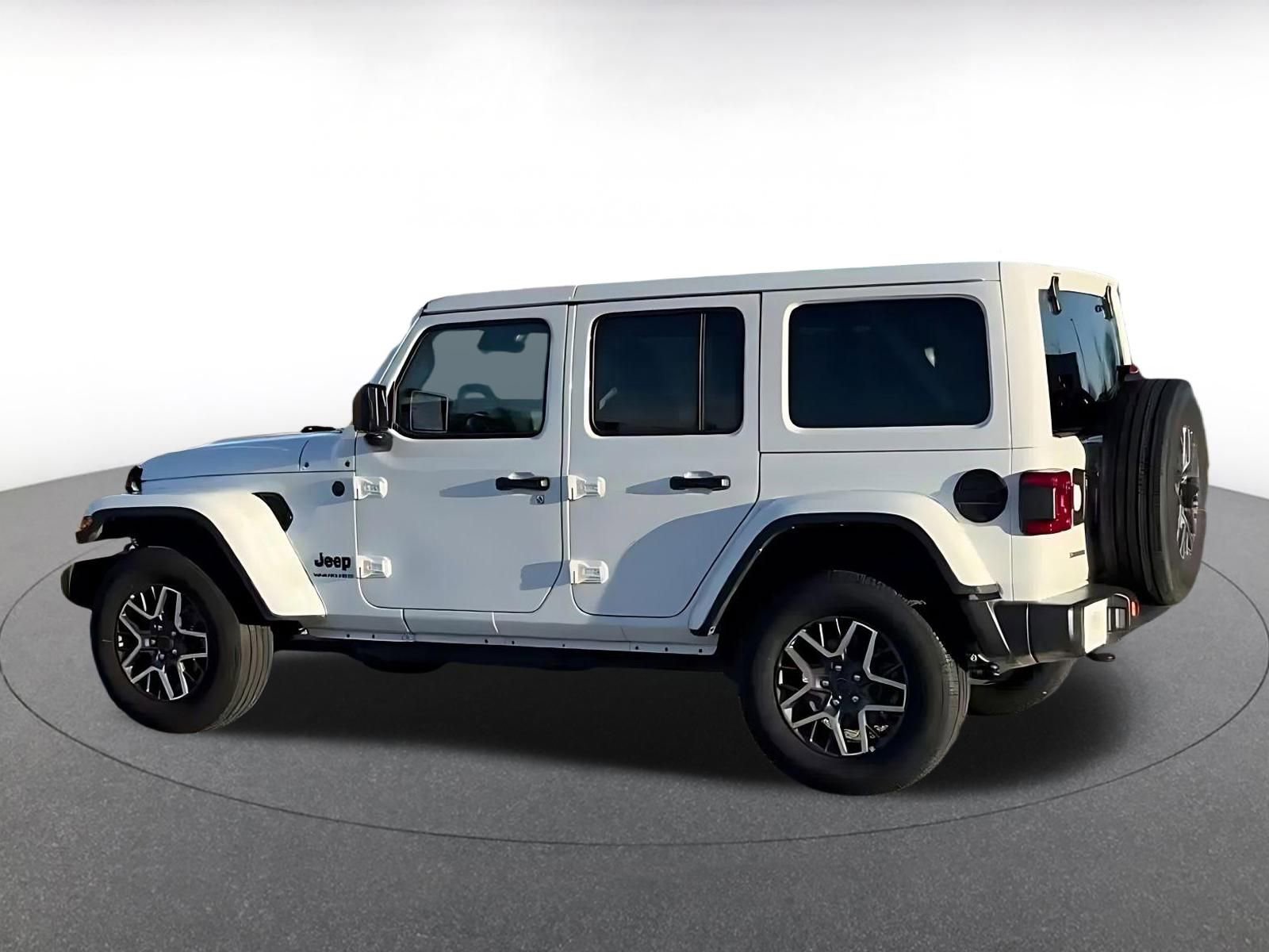 Thumbnail: 2025 Jeep Wrangler - 9