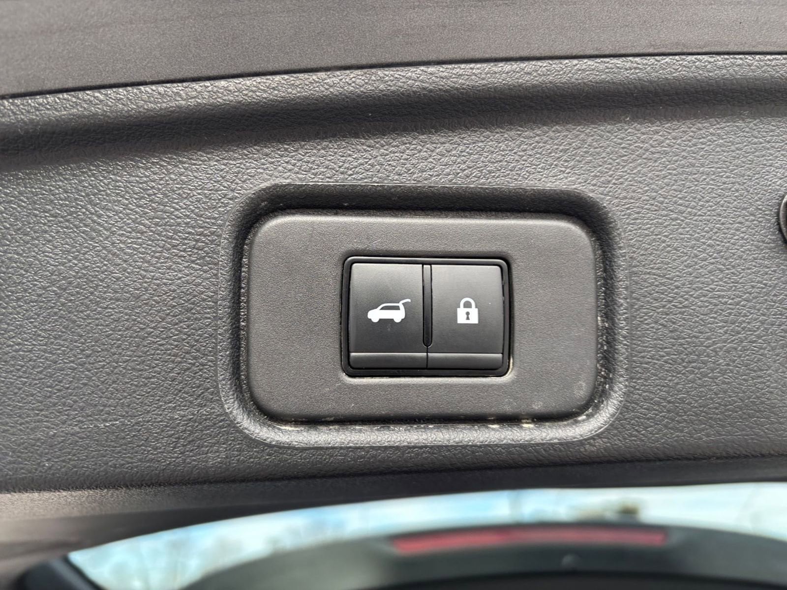 Thumbnail: 2025 Nissan Pathfinder - 18