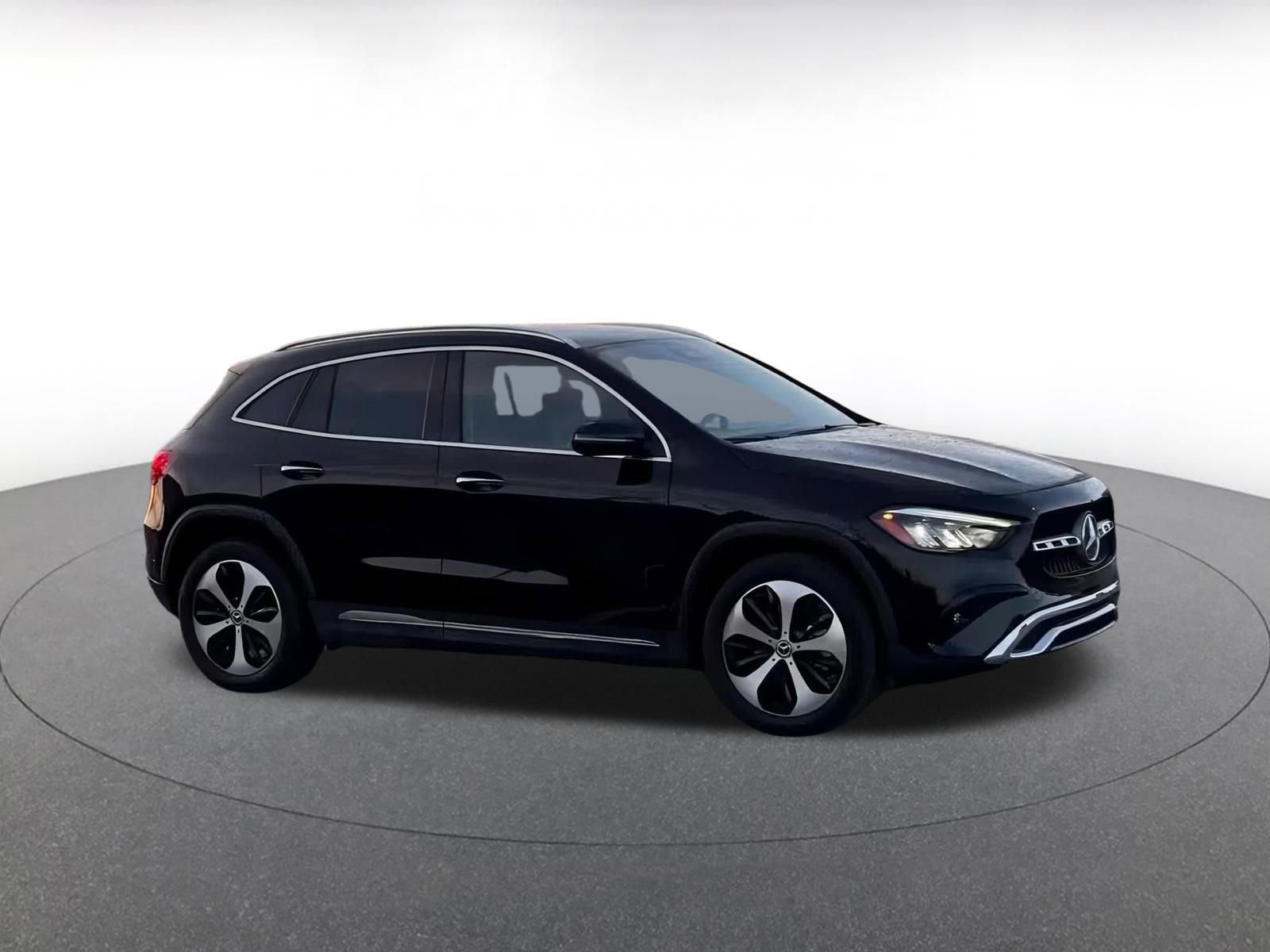 Thumbnail: 2025 Mercedes-Benz GLA - 2