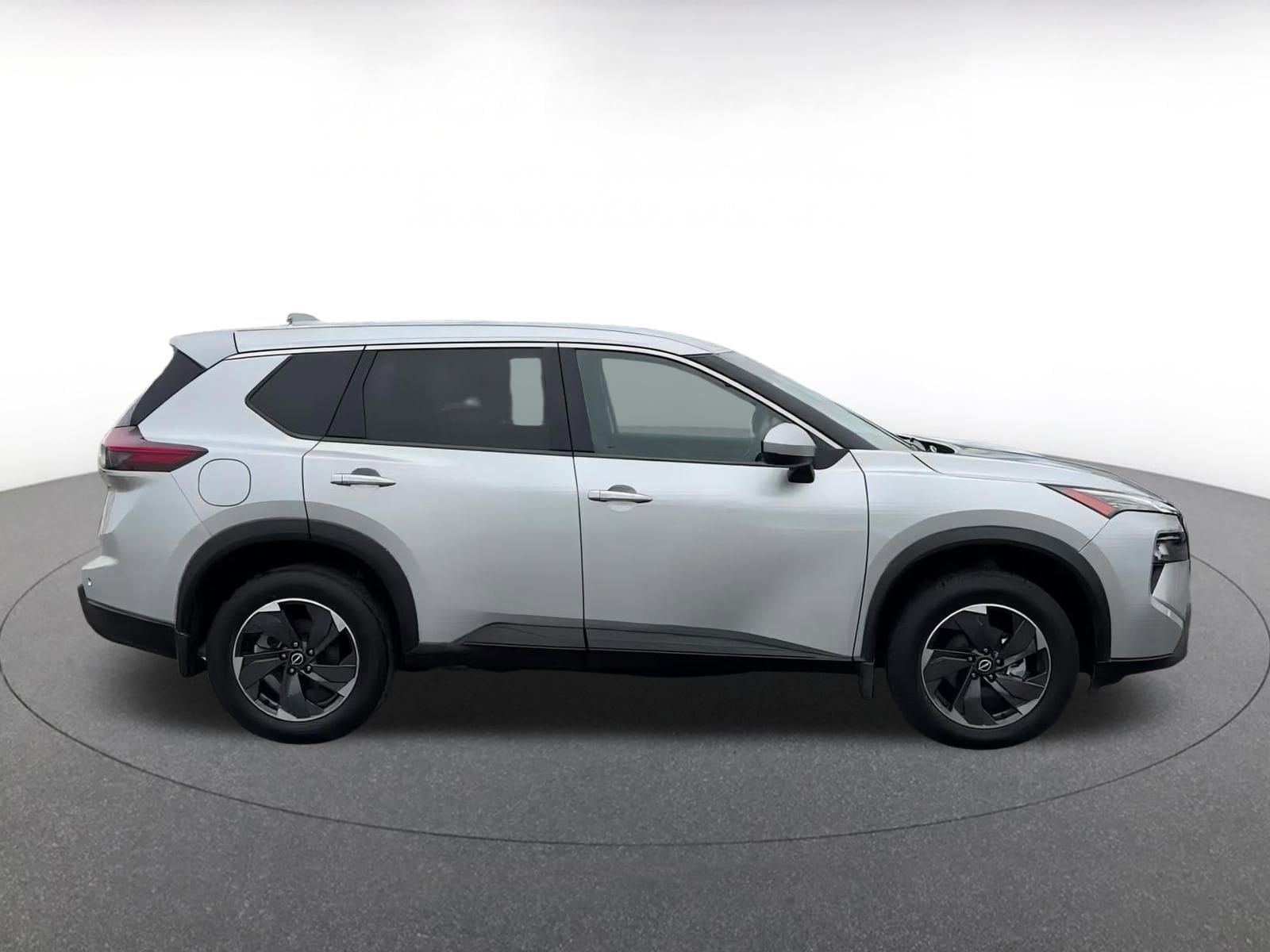 Thumbnail: 2024 Nissan Rogue - 16