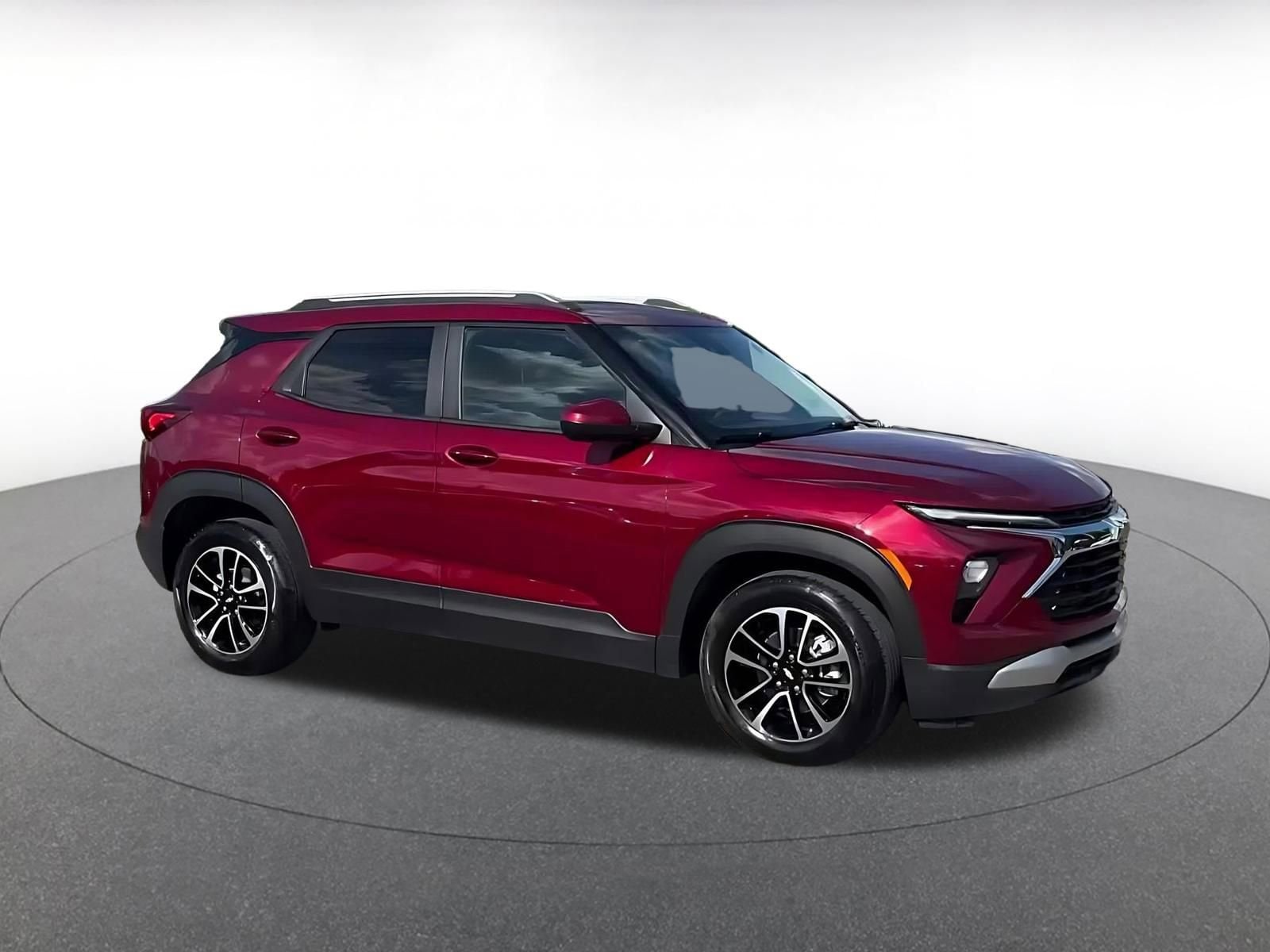 Thumbnail: 2025 Chevrolet TrailBlazer - 2