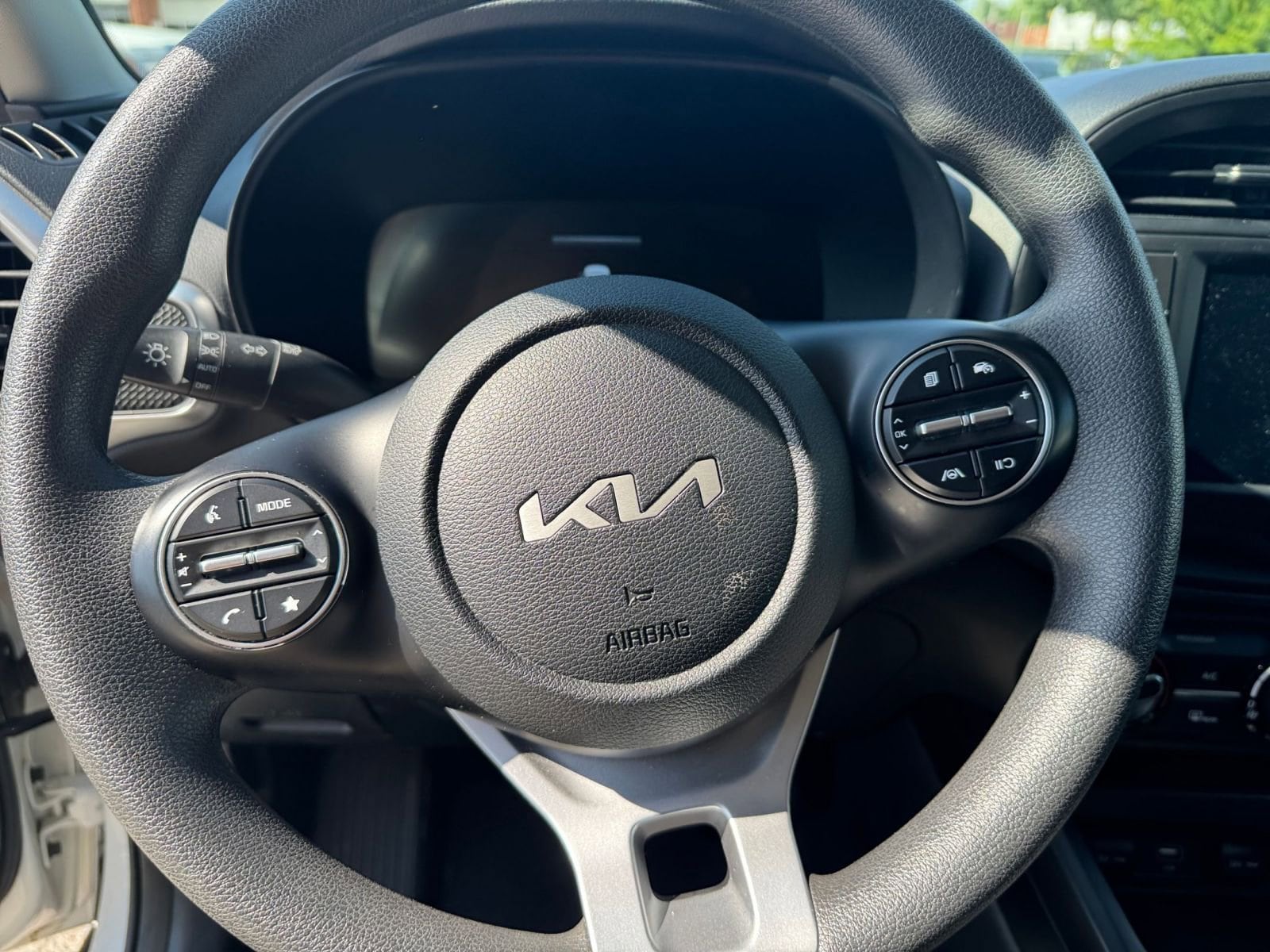 Thumbnail: 2025 Kia Soul - 25