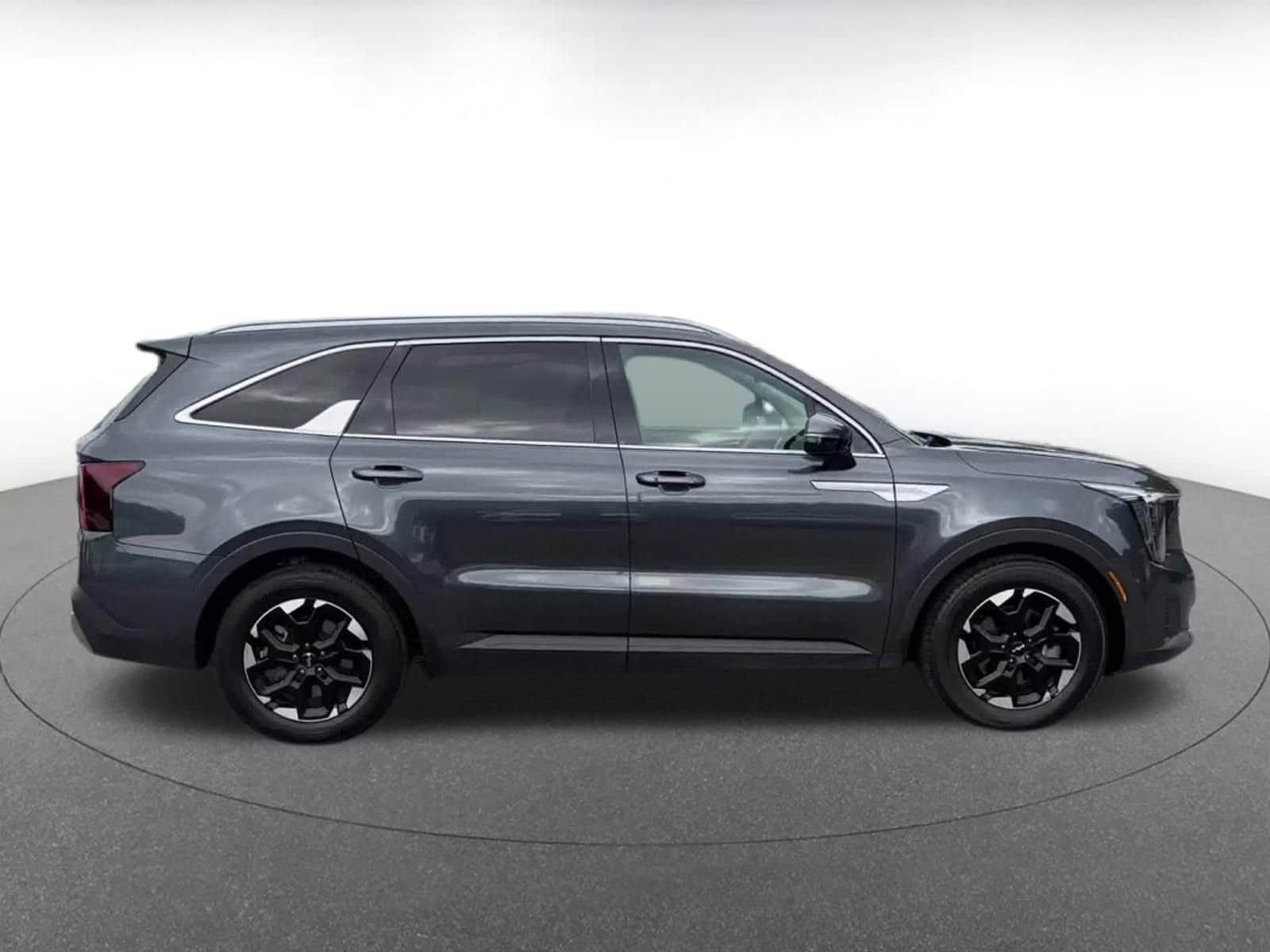 Thumbnail: 2024 Kia Sorento - 16