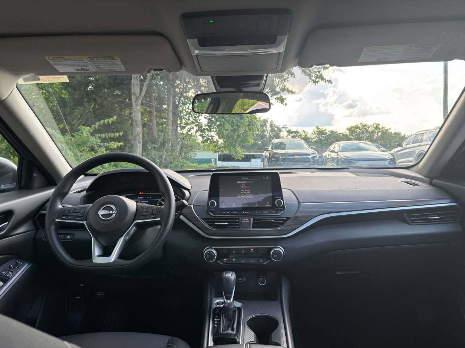 Thumbnail: 2025 Nissan Altima - 32