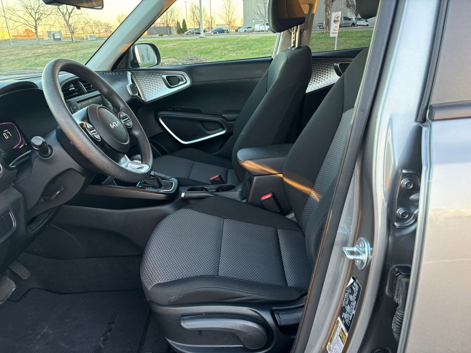 Thumbnail: 2025 Kia Soul - 24