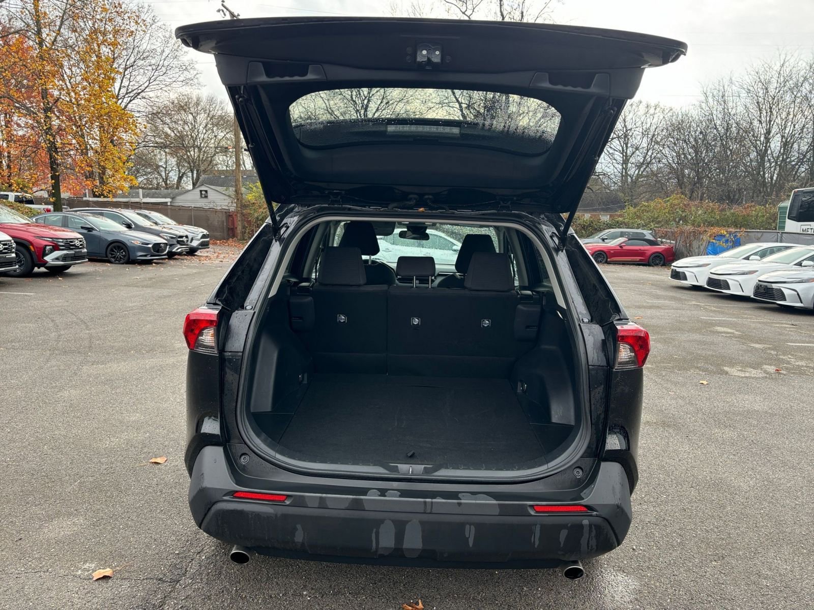 Thumbnail: 2025 Toyota RAV4 - 30