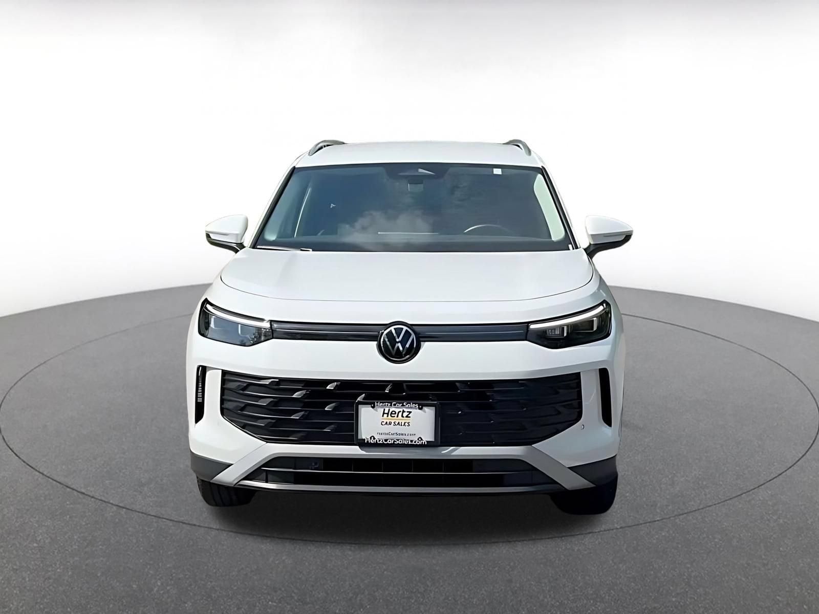 Thumbnail: 2026 Volkswagen Tiguan - 4
