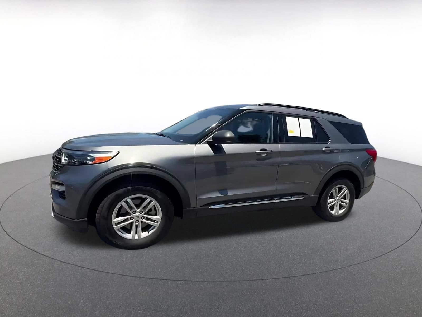 Thumbnail: 2024 Ford Explorer - 8
