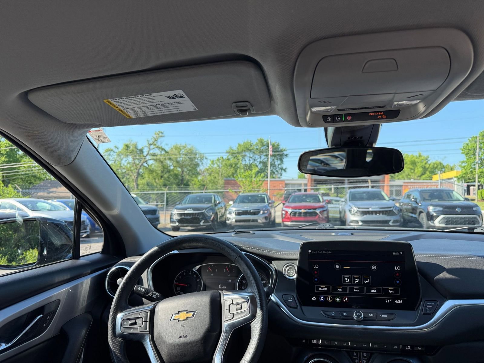 Thumbnail: 2025 Chevrolet Blazer - 35