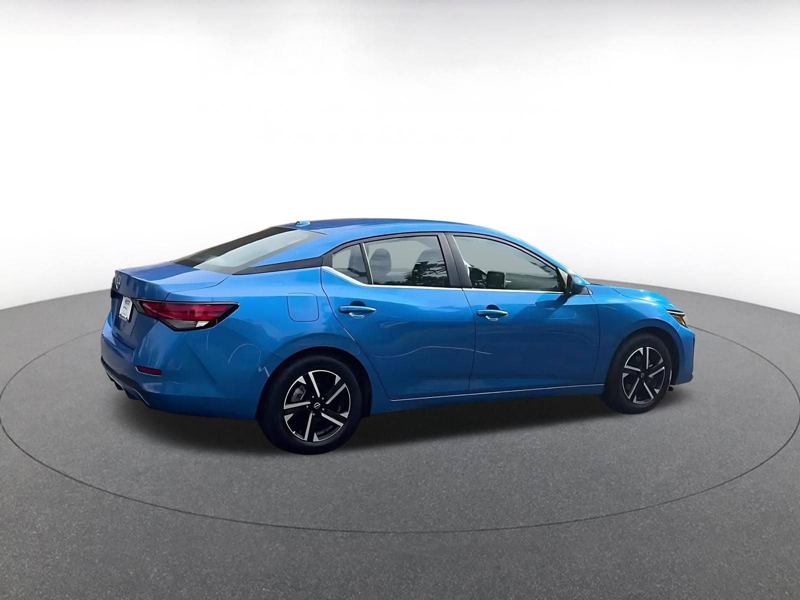 Thumbnail: 2025 Nissan Sentra - 13