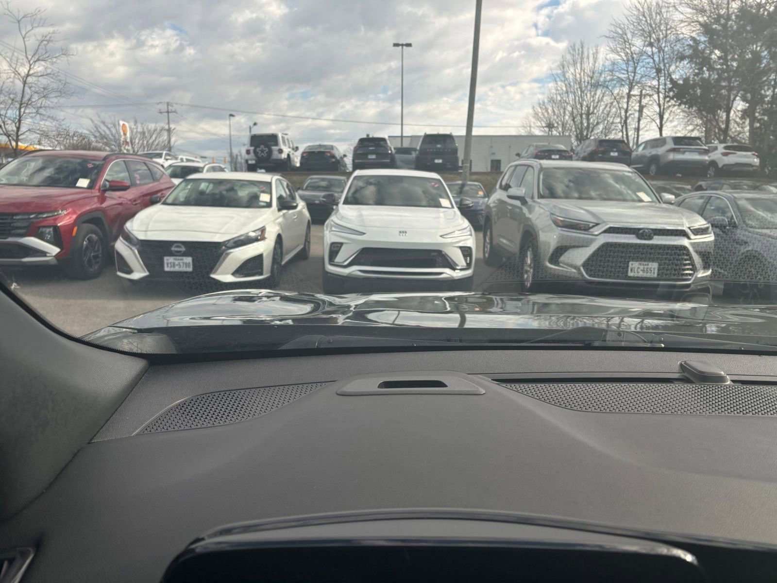 Thumbnail: 2025 Chevrolet Equinox - 33