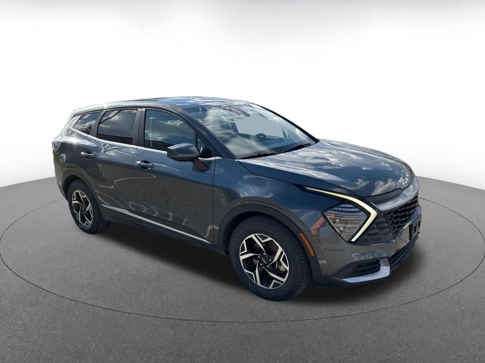 Thumbnail: 2024 Kia Sportage - 1