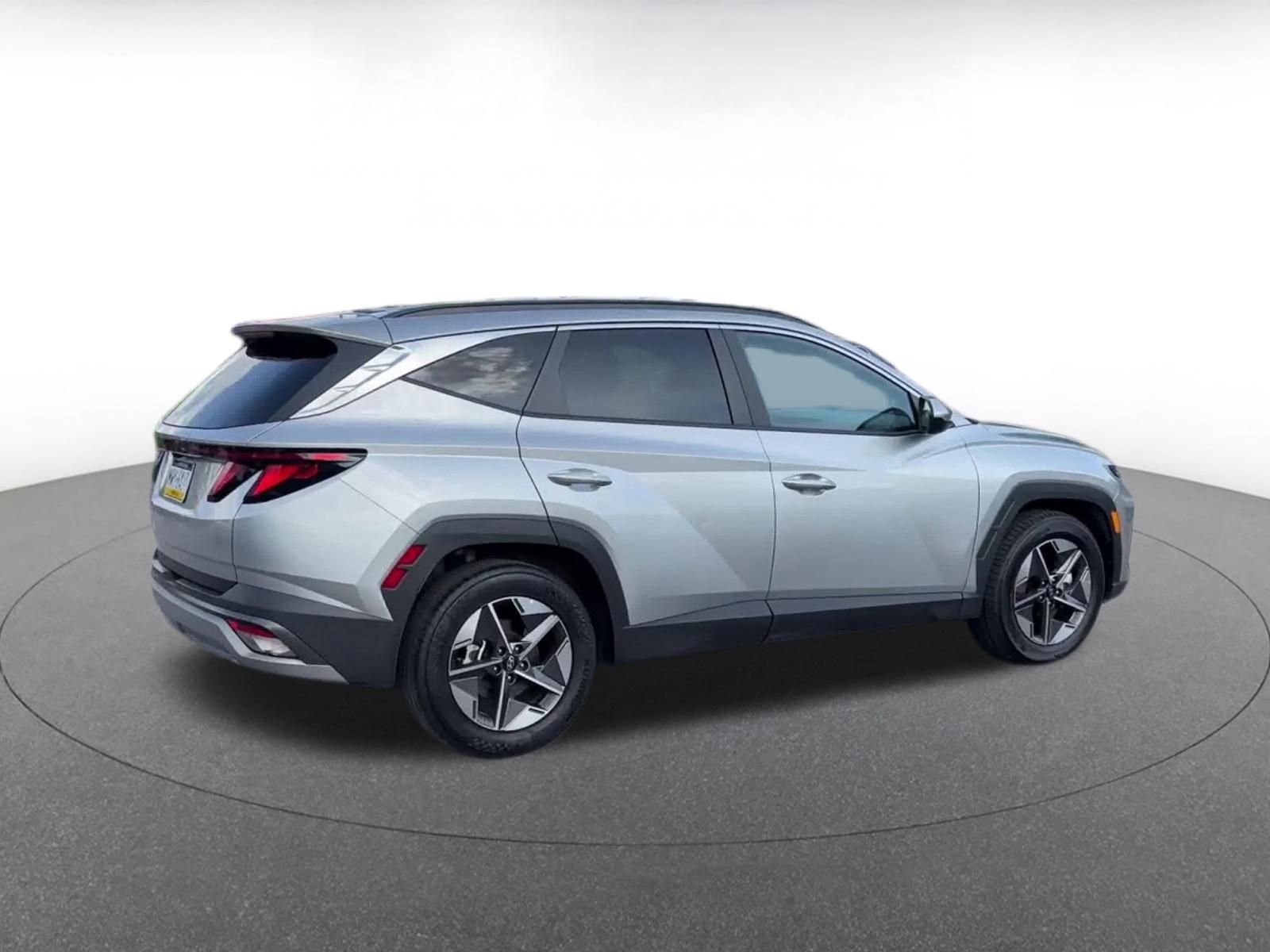 Thumbnail: 2025 Hyundai Tucson - 15