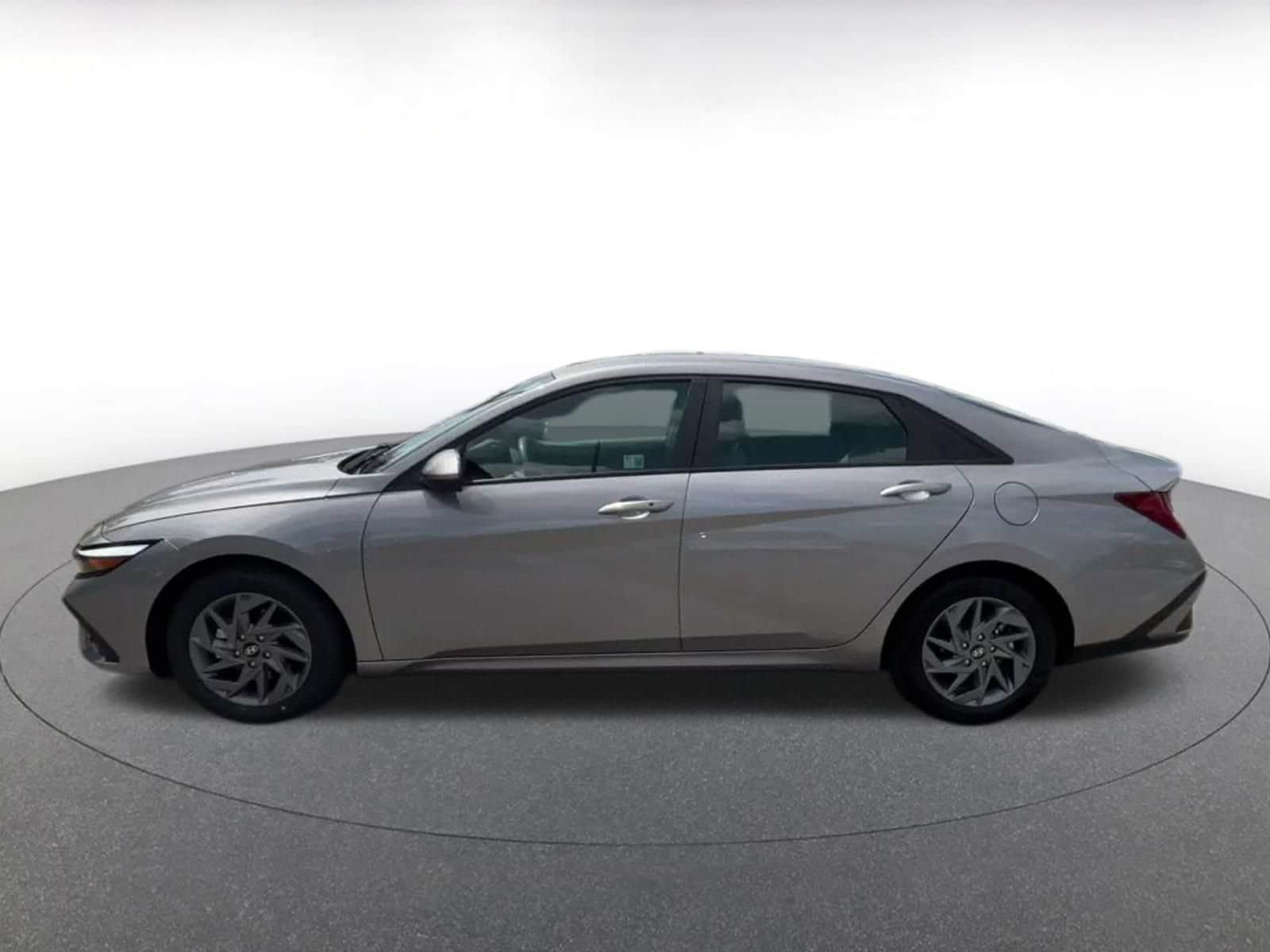 Thumbnail: 2026 Hyundai Elantra - 8