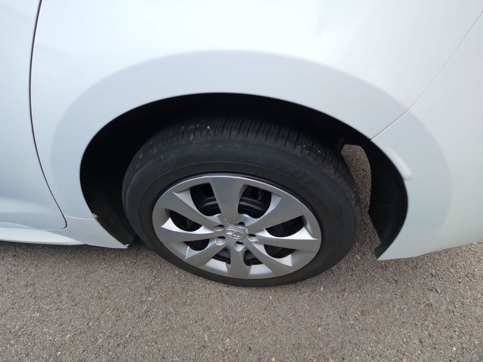 Thumbnail: 2025 Toyota Corolla - 8