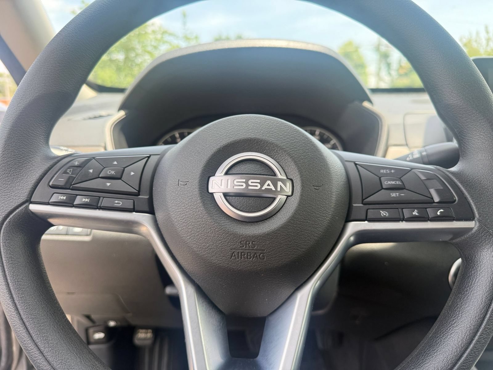 Thumbnail: 2025 Nissan Altima - 23