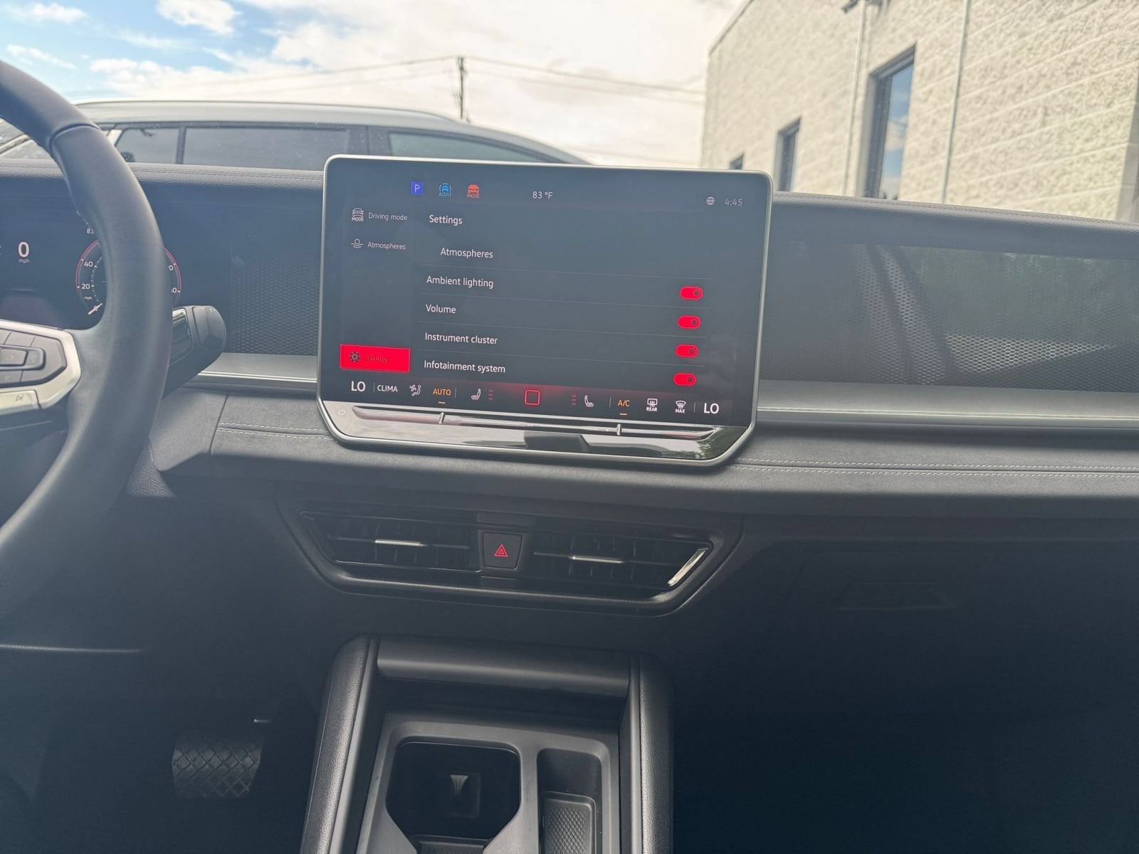 Thumbnail: 2026 Volkswagen Tiguan - 16