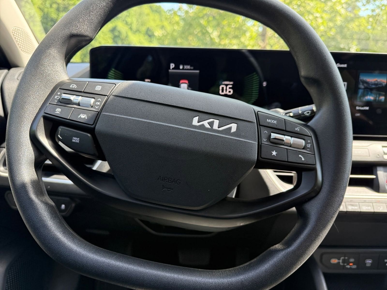 Thumbnail: 2025 Kia K4 - 27