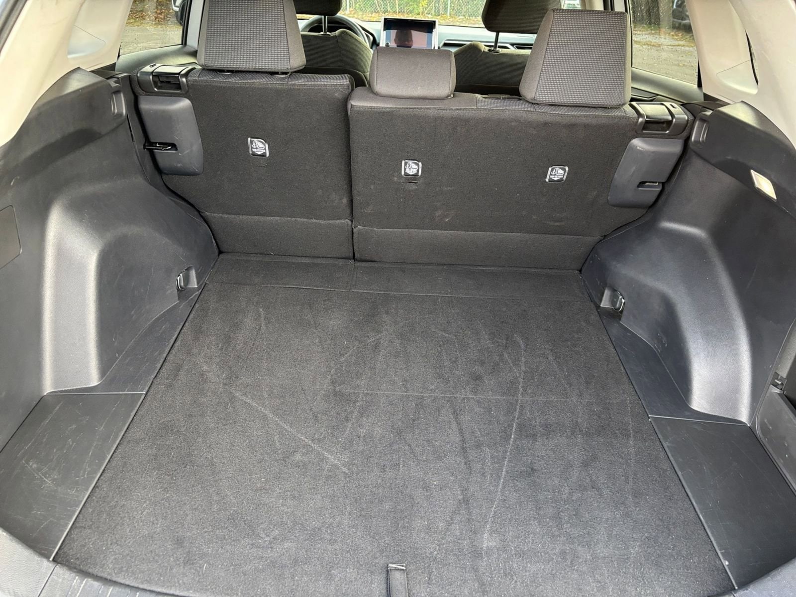 Thumbnail: 2025 Toyota RAV4 - 30