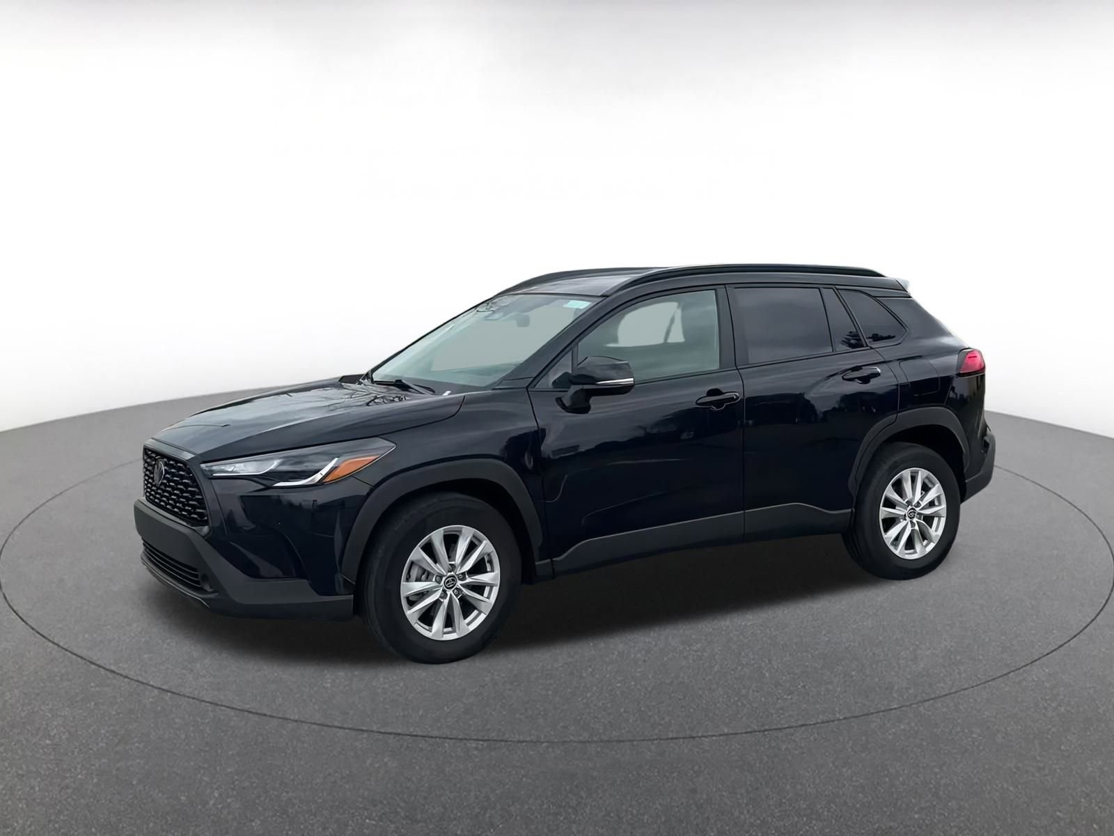 Thumbnail: 2025 Toyota Corolla Cross - 8