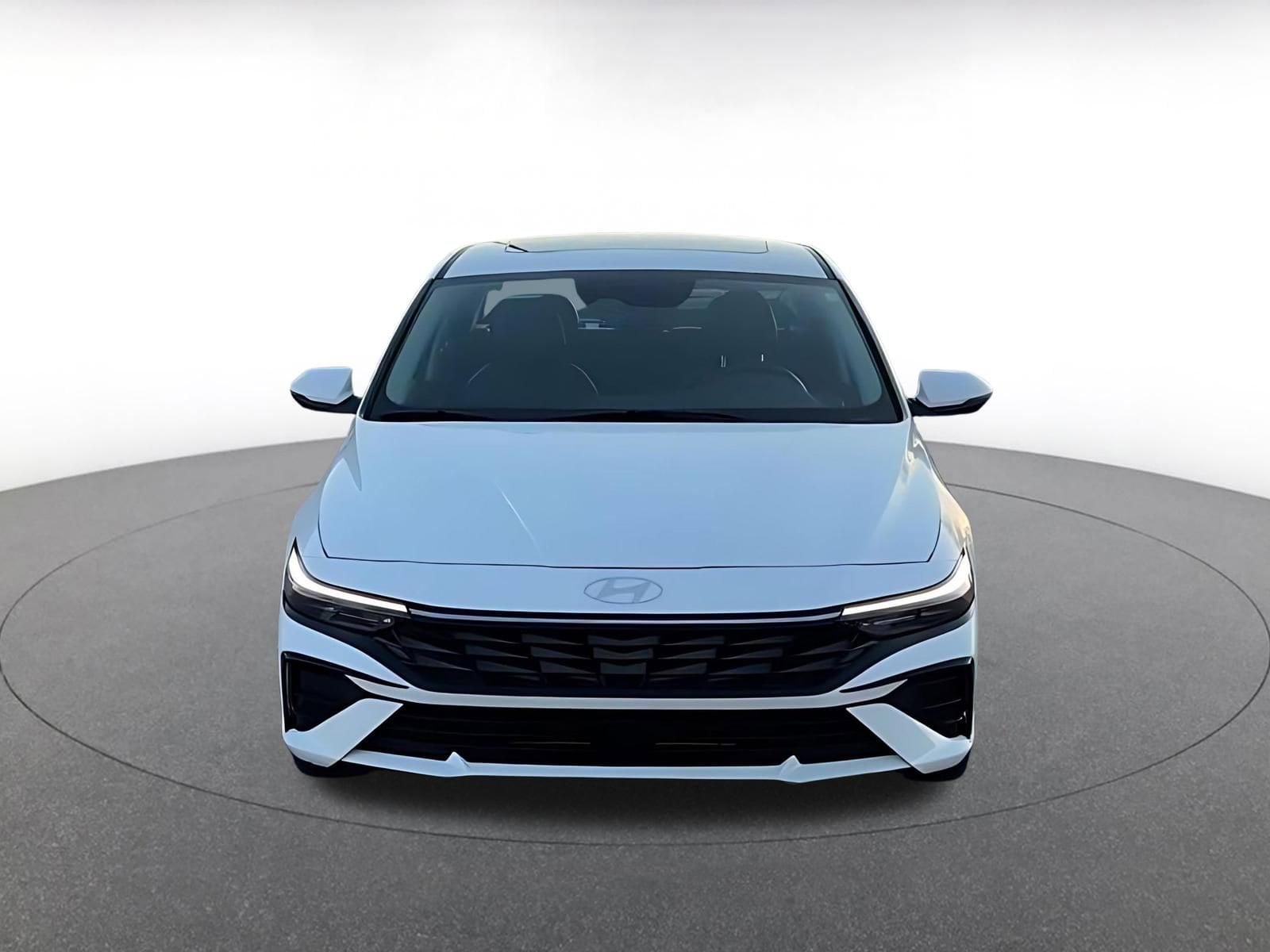 Thumbnail: 2025 Hyundai Elantra - 4