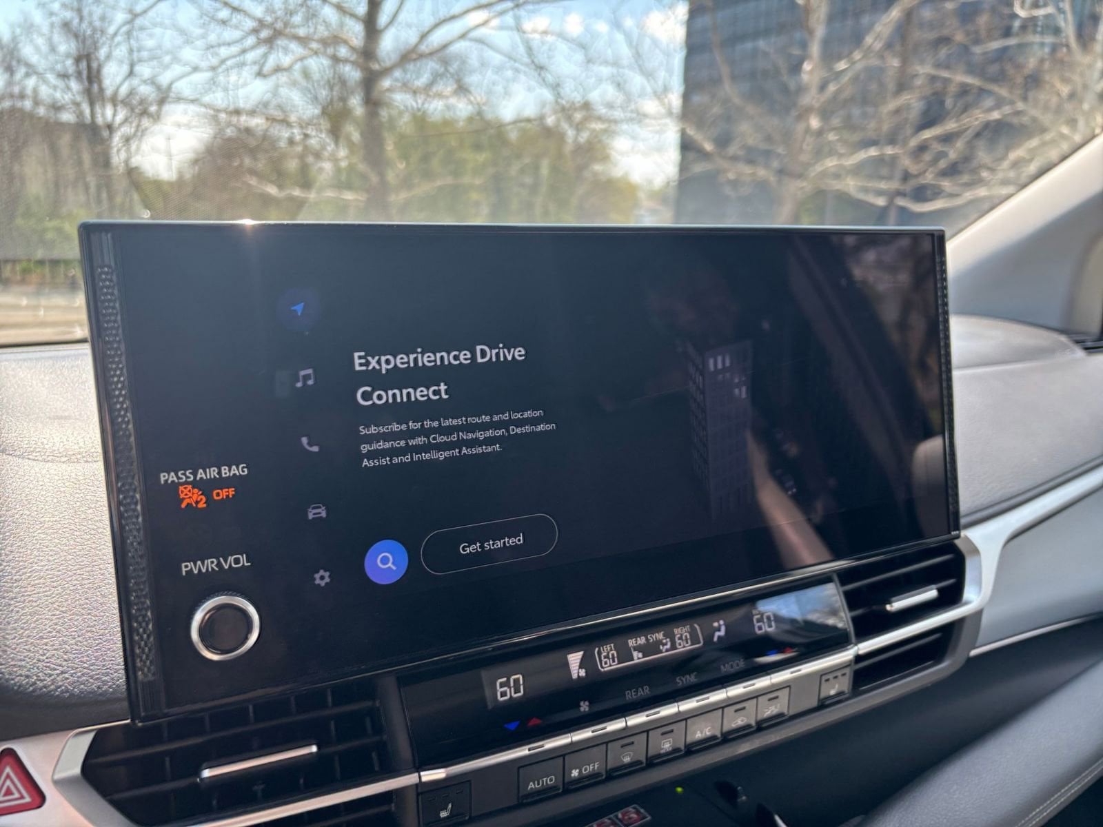 Thumbnail: 2025 Toyota Sienna - 20