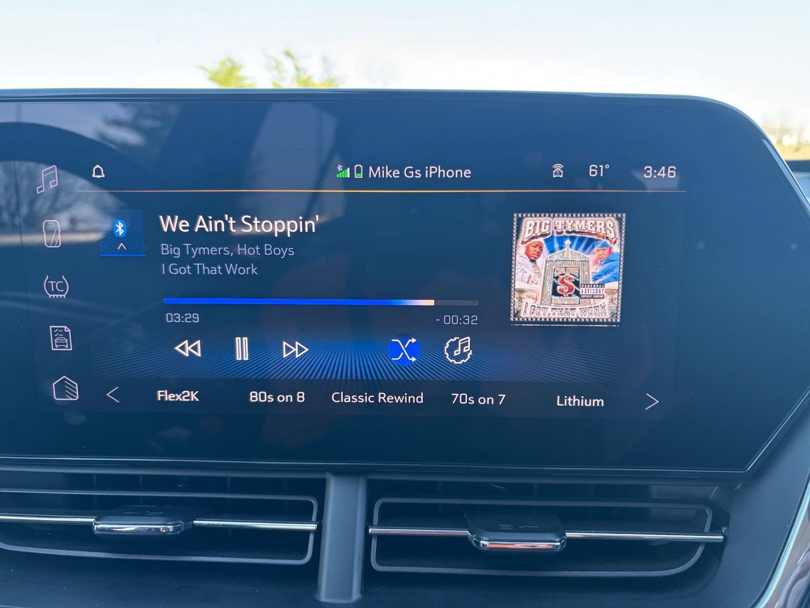 Thumbnail: 2025 Chevrolet Trax - 20