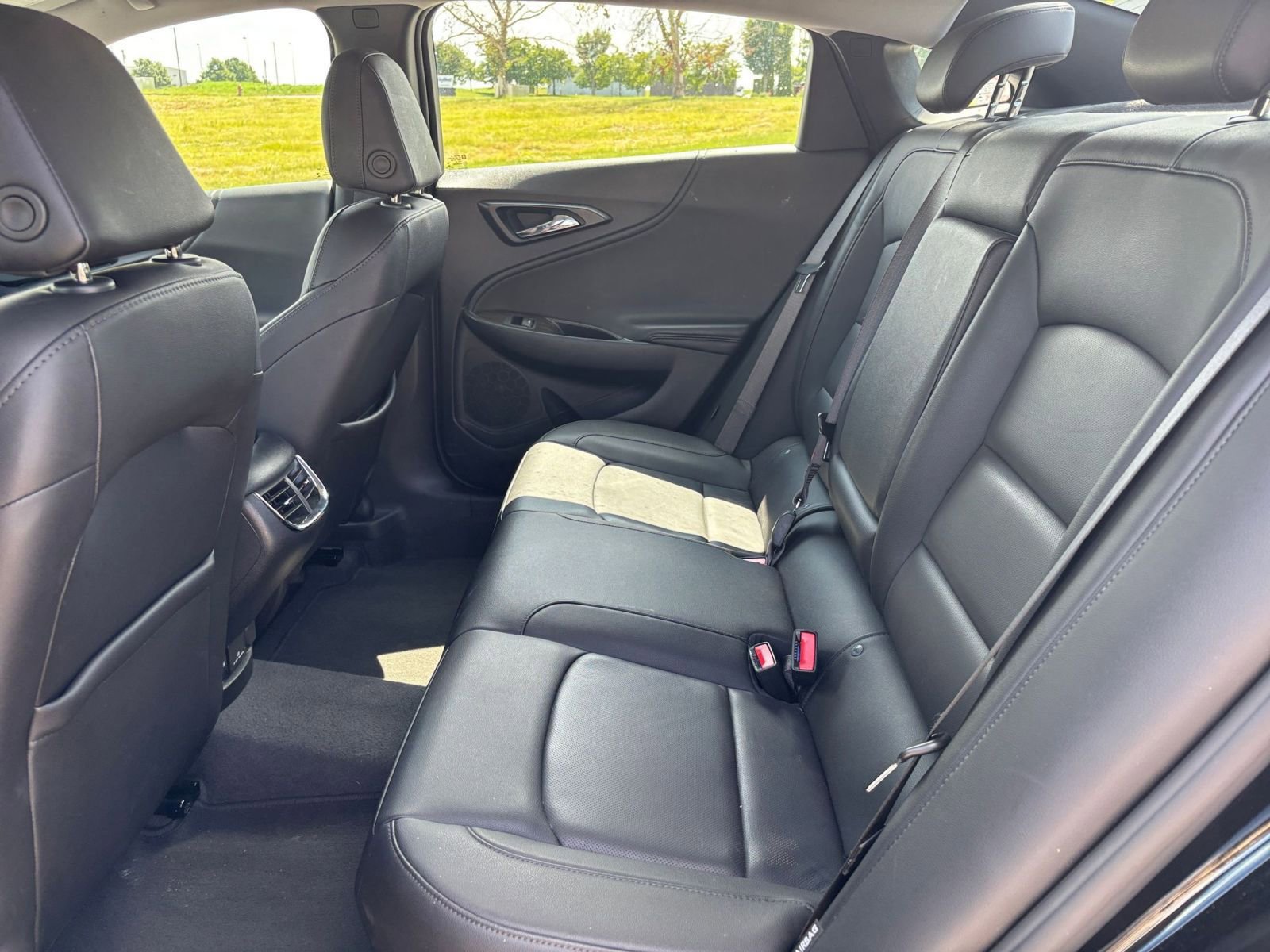 Thumbnail: 2024 Chevrolet Malibu - 25