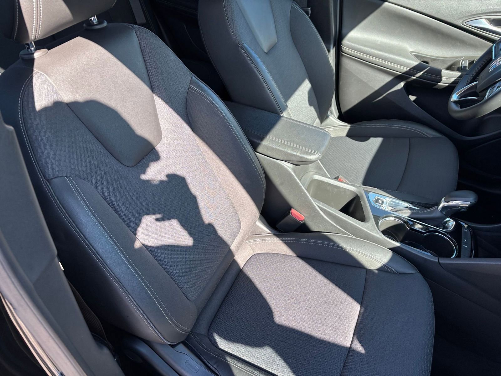 Thumbnail: 2025 Buick Encore GX - 35