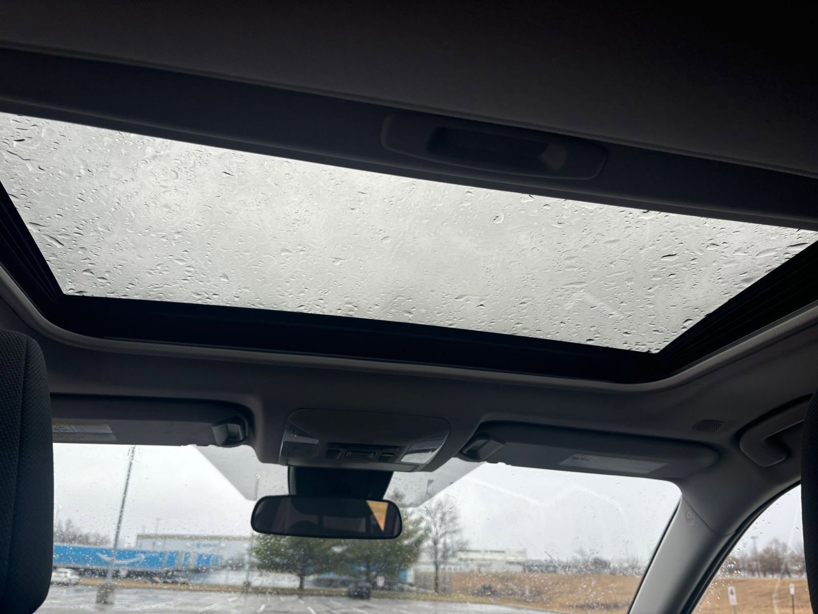 Thumbnail: 2025 Toyota RAV4 - 30