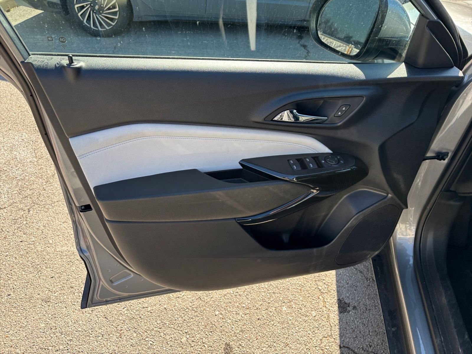 Thumbnail: 2025 Chevrolet Trax - 20