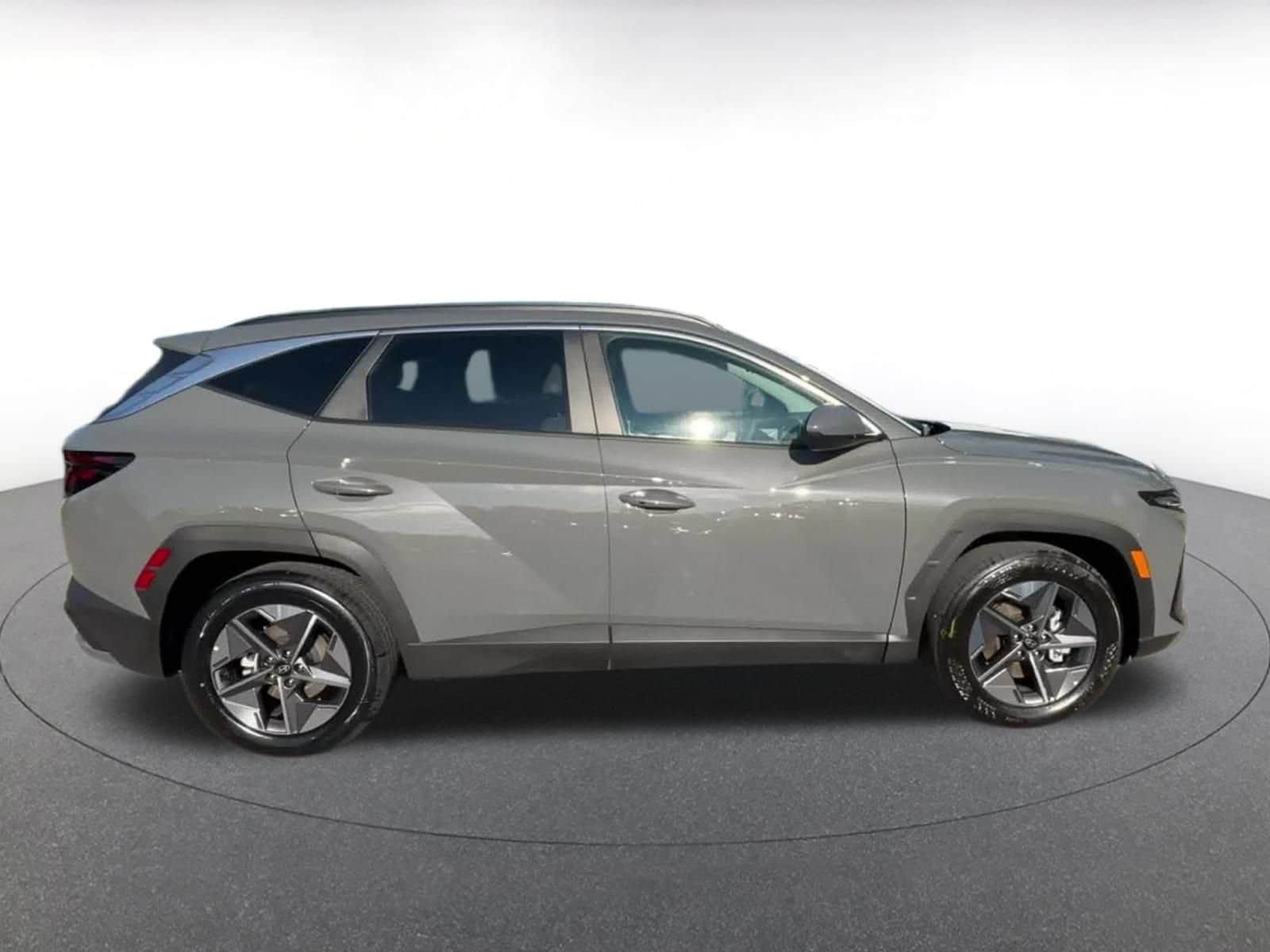 Thumbnail: 2026 Hyundai Tucson - 16
