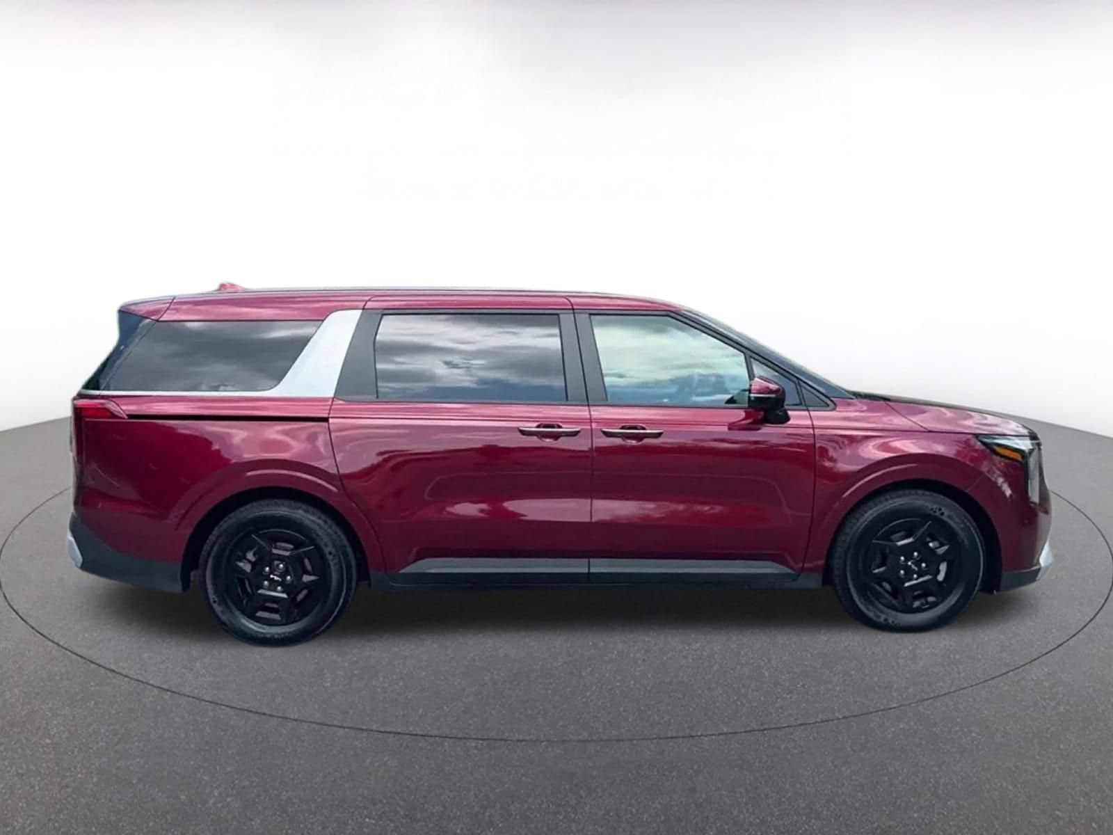 Thumbnail: 2026 Kia Carnival - 16