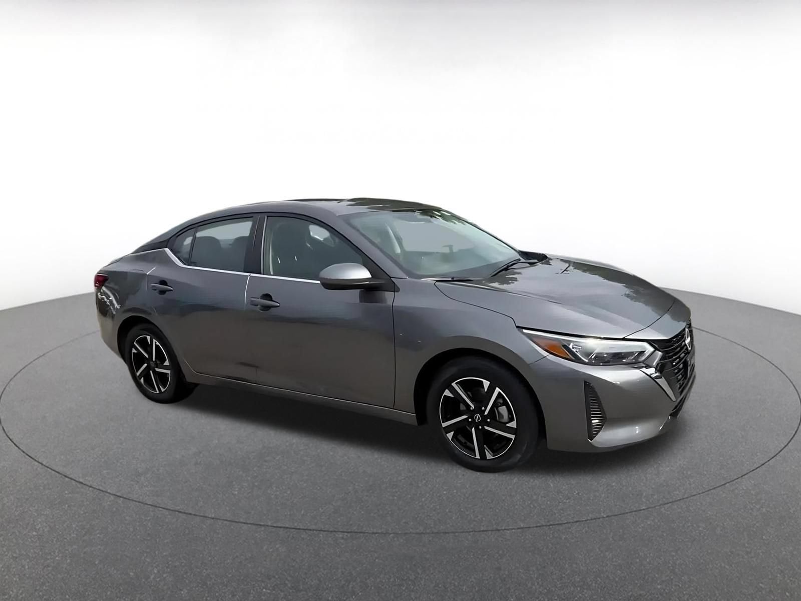 Thumbnail: 2025 Nissan Sentra - 2