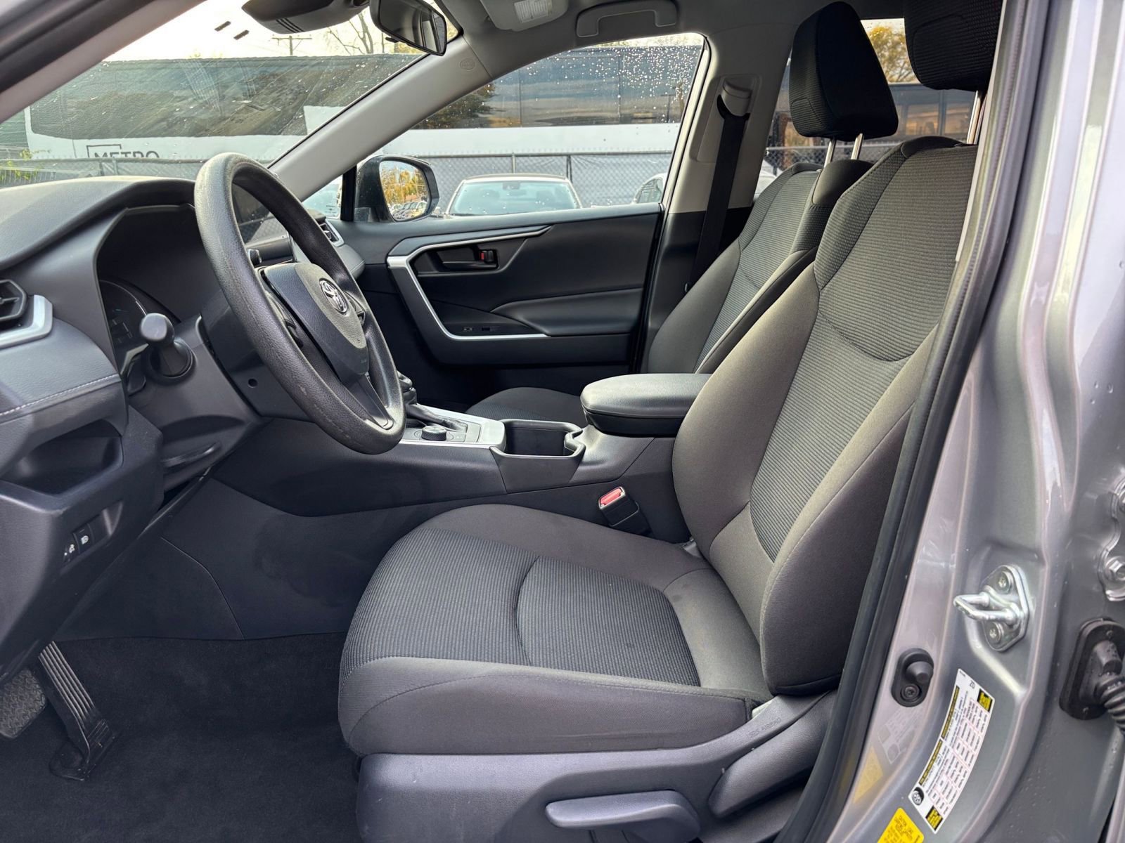 Thumbnail: 2025 Toyota RAV4 - 25