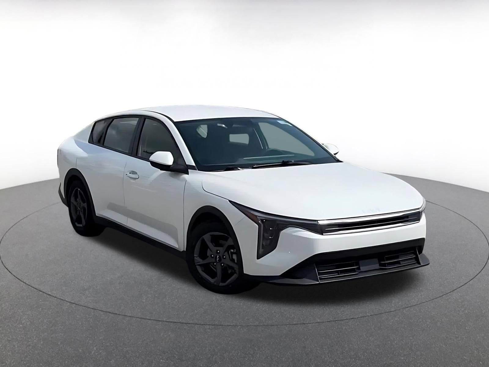 Thumbnail: 2025 Kia K4 - 3