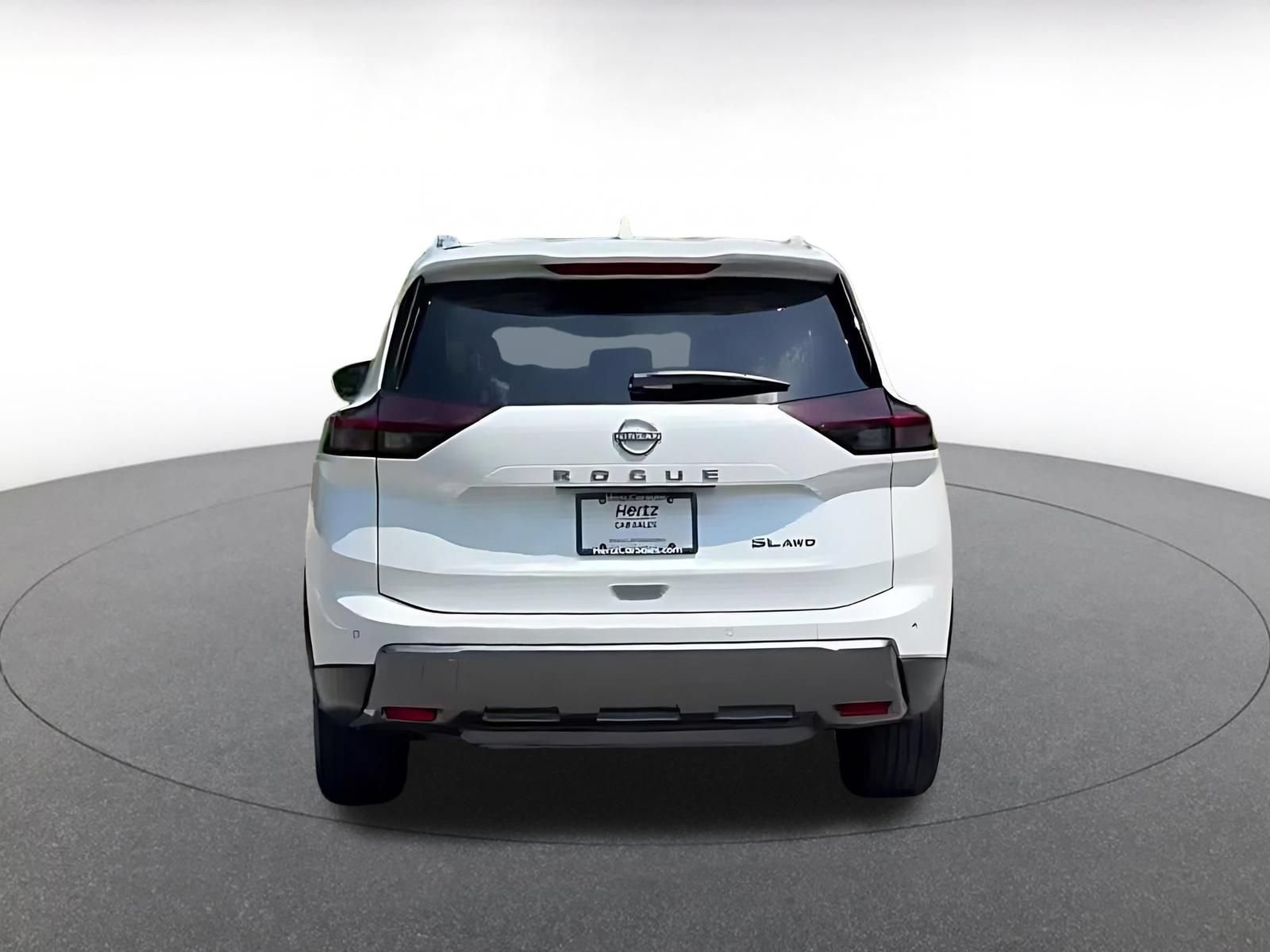 Thumbnail: 2026 Nissan Rogue - 12