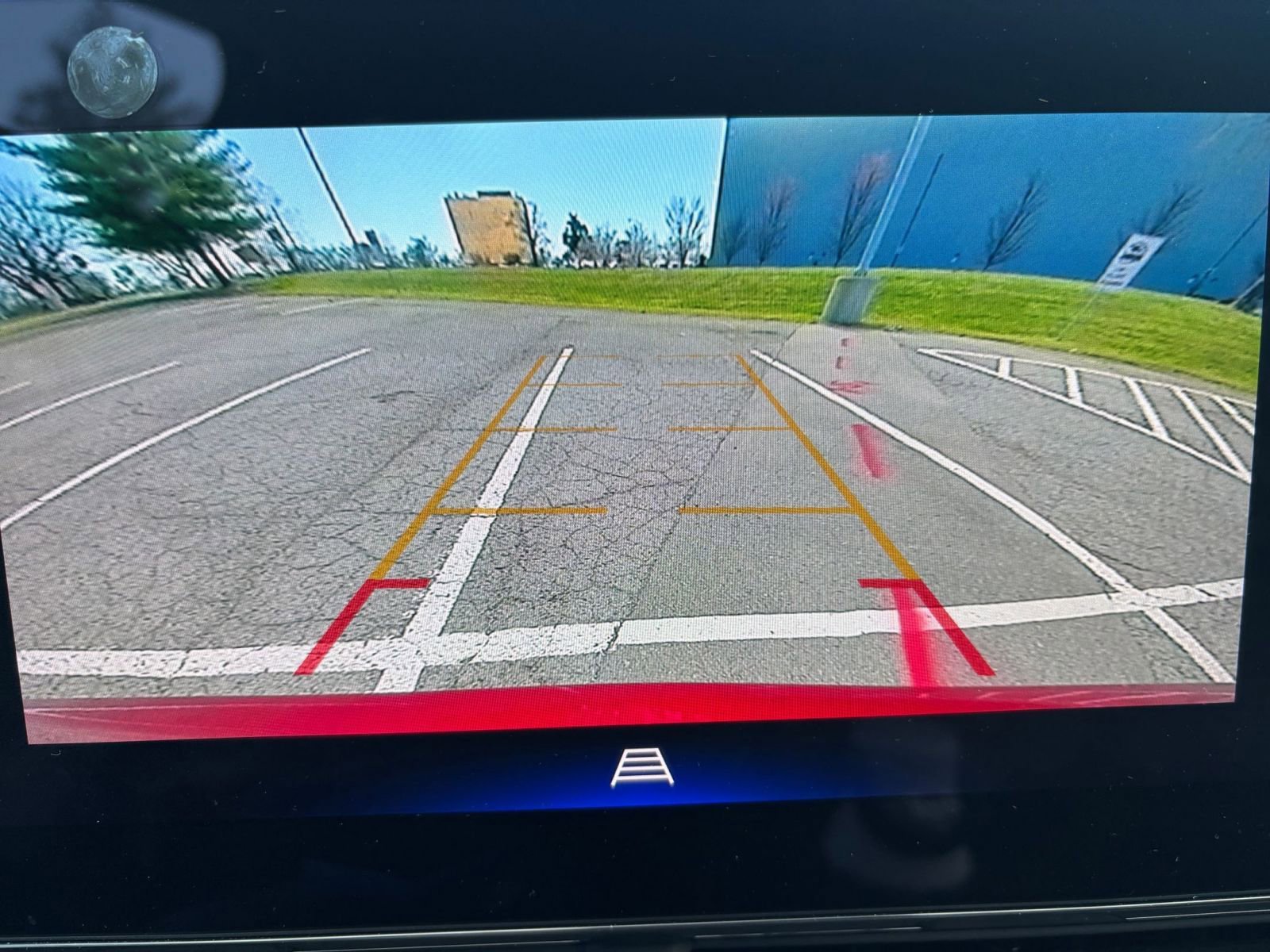 Thumbnail: 2025 Chevrolet Trax - 22