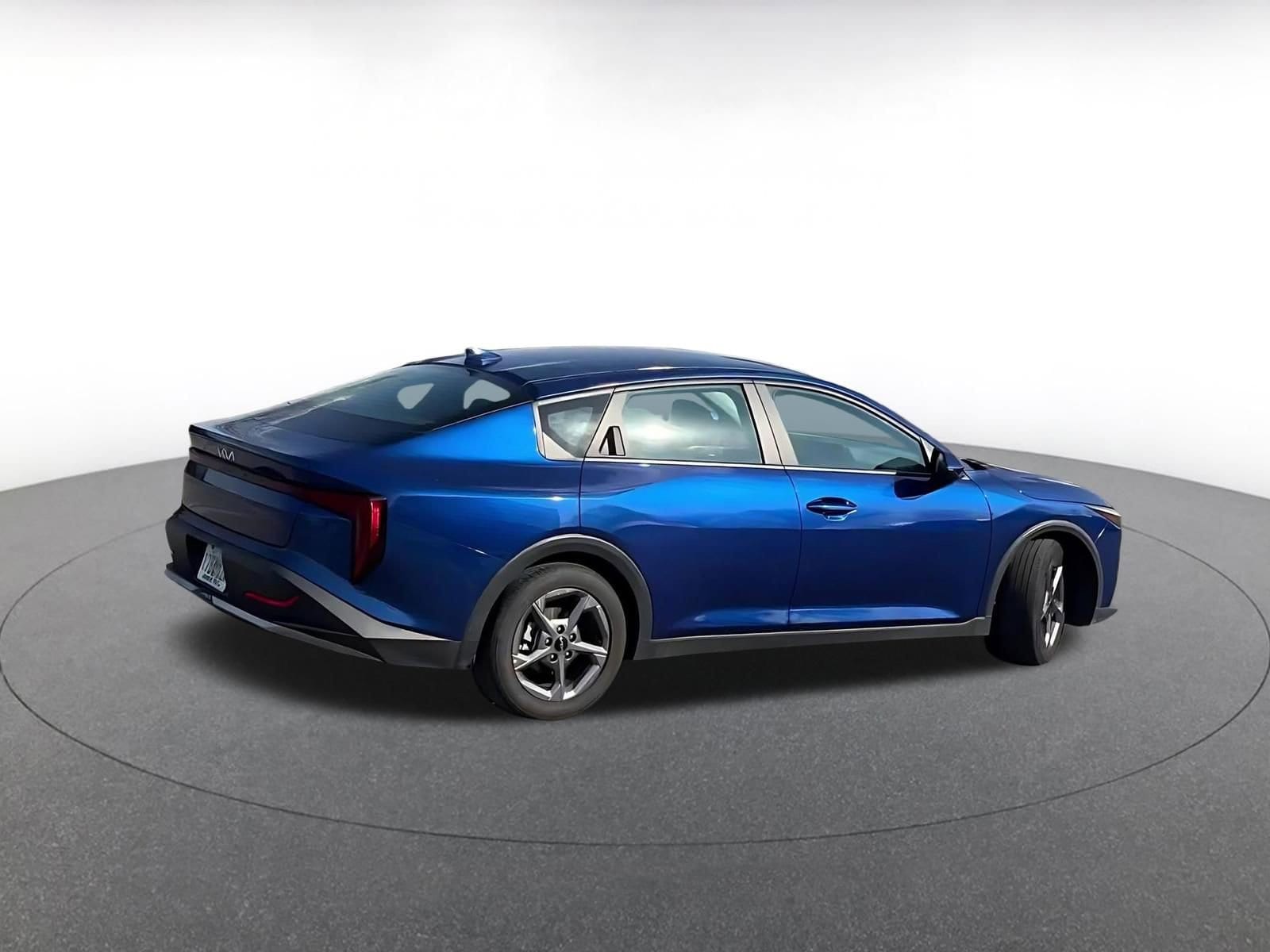 Thumbnail: 2025 Kia K4 - 15