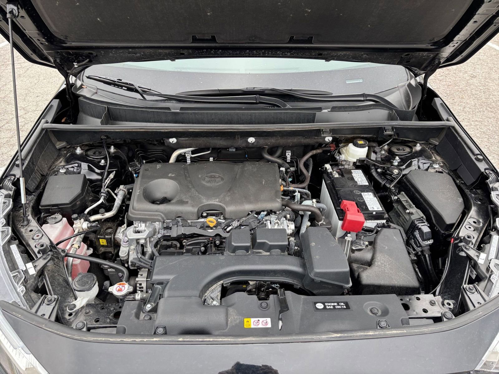 Thumbnail: 2025 Toyota RAV4 - 32