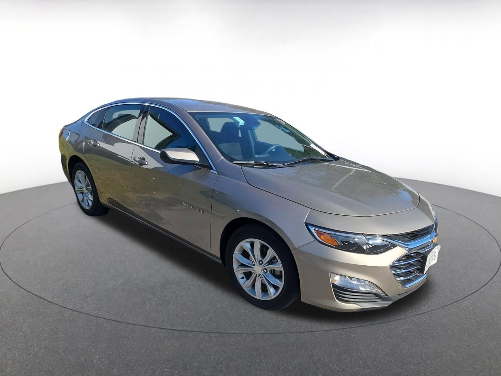 Thumbnail: 2024 Chevrolet Malibu - 2