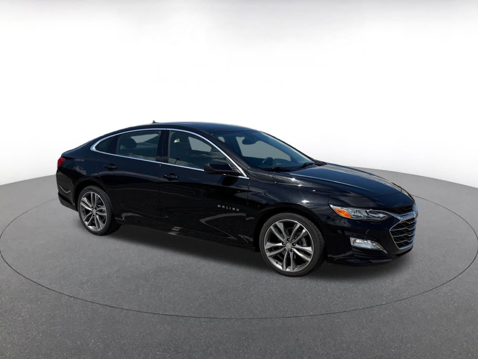 Thumbnail: 2024 Chevrolet Malibu - 1