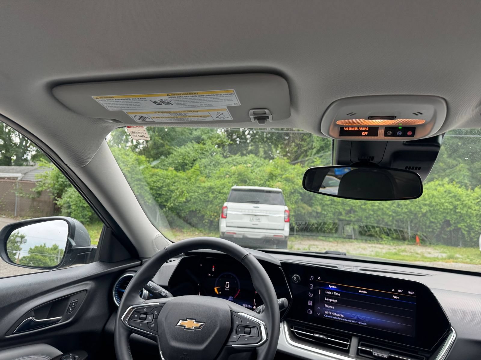 Thumbnail: 2025 Chevrolet Trax - 33