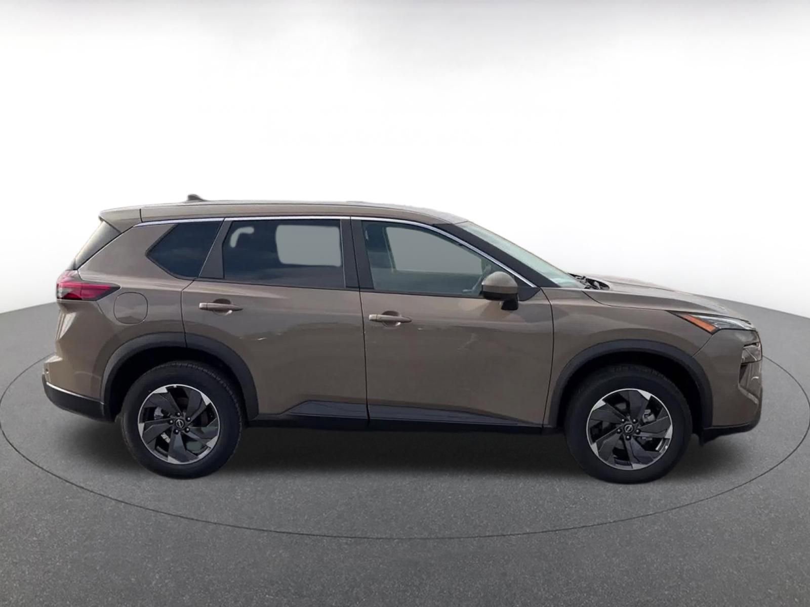 Thumbnail: 2025 Nissan Rogue - 16