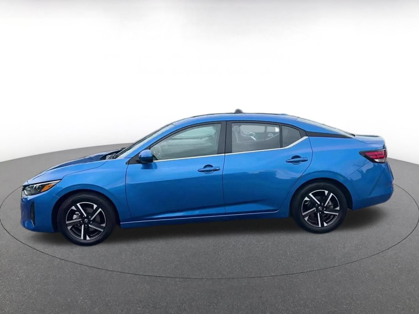 Thumbnail: 2025 Nissan Sentra - 8
