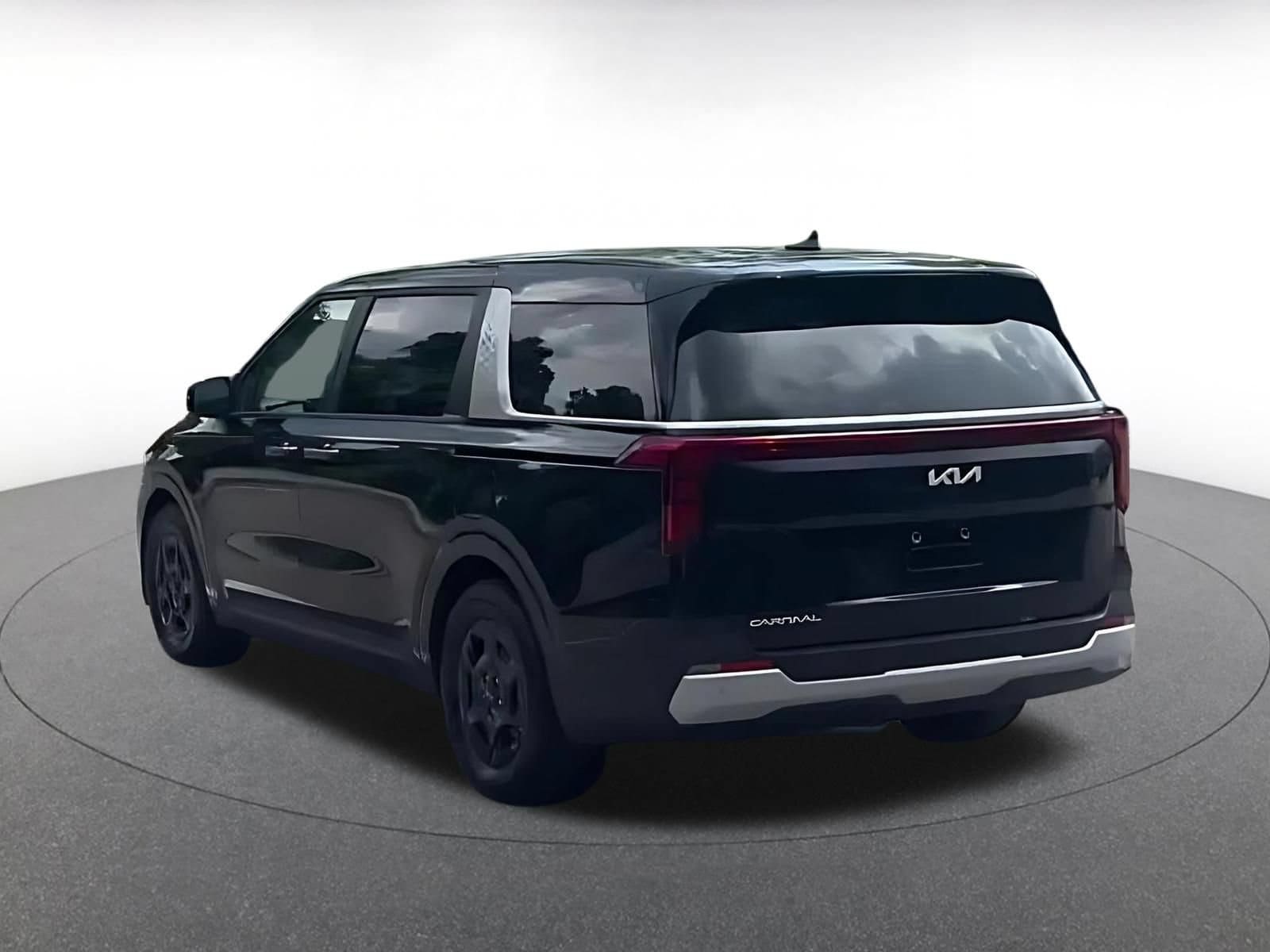 Thumbnail: 2026 Kia Carnival - 11