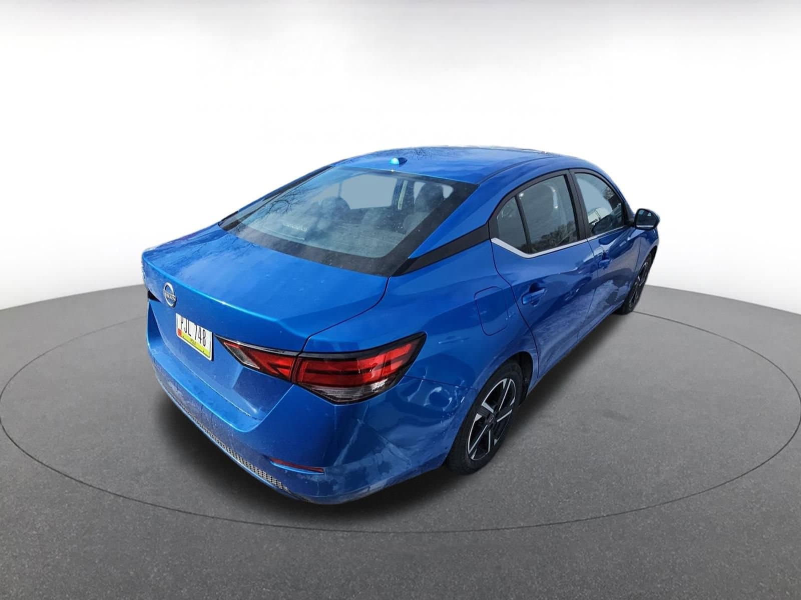 Thumbnail: 2025 Nissan Sentra - 6